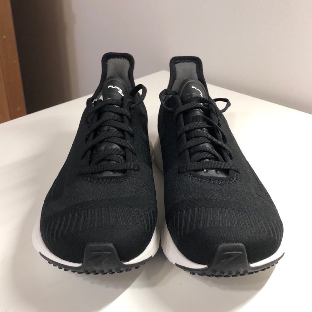 *New*Brooks Pure Beat Women’s Black Running Shoes